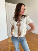 Load image into Gallery viewer, PREORDER: Tied Up In A Bow Textured Blouse
