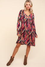 Load image into Gallery viewer, Babydoll Floral Knee Length Dress with Pockets in Hunter Green Berry
