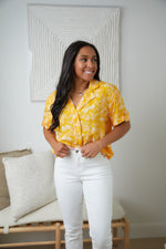 Load image into Gallery viewer, Clementine Floral Button Up Blouse
