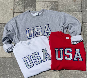 USA GLITTER EMBROIDERED PATCH SWEATSHIRT