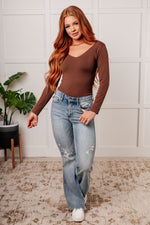 Load image into Gallery viewer, Bring in the Basics Seamless Reversible V-Neck Coffee
