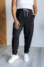 Load image into Gallery viewer, Center Seam Scuba Joggers in Black
