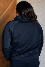 Load image into Gallery viewer, Hamptons Travel Half Zip Pullover in Navy
