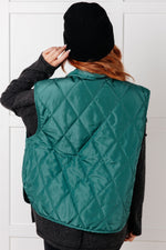 Load image into Gallery viewer, Layering Queen Quilted Puffer Vest in Hunter Green

