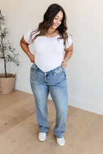 Load image into Gallery viewer, Mildred High Rise V Front Waistband Straight Jeans
