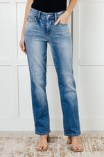 Load image into Gallery viewer, Nivea Vintage Wash Thermal Straight Jeans
