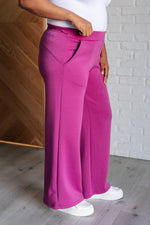 Load image into Gallery viewer, Resort Travel Wide Leg Crop Pant in Magenta
