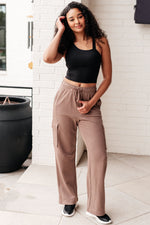 Load image into Gallery viewer, Run, Don&#39;t Walk Cargo Sweatpants in Smokey Brown
