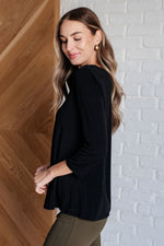 Load image into Gallery viewer, Signature Classic Round Neck Top in Black
