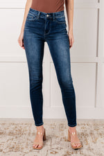 Load image into Gallery viewer, Skylar Mid Rise Thermal Vintage Skinny Jean
