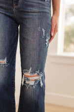 Load image into Gallery viewer, Whitney High Rise Distressed Wide Leg Crop Jeans
