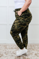 Load image into Gallery viewer, Your New Favorite Joggers in Camo
