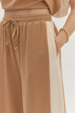 Load image into Gallery viewer, Solid Ribbed Contrast Trim Wide Leg Pants in Camel
