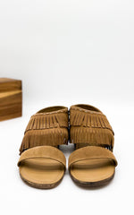 Load image into Gallery viewer, Fringe Star Sandal in Tan
