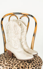 Load image into Gallery viewer, Houston Western Boots in Champagne
