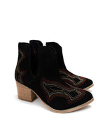 Load image into Gallery viewer, Journee Ankle Boots in Black
