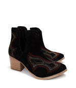 Load image into Gallery viewer, Journee Ankle Boots in Black
