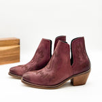 Load image into Gallery viewer, Kickin&#39; Booties in Burgundy
