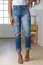 Load image into Gallery viewer, Belinda High Rise Distressed Straight Jeans
