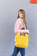 Load image into Gallery viewer, MAIKA Commuter Tote - Carmel
