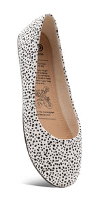 Load image into Gallery viewer, Rollasoles Shoes - Dalmatian
