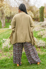 Load image into Gallery viewer, Adrift Memories Kimono in Green
