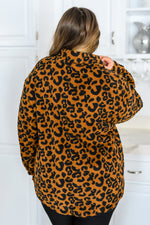Load image into Gallery viewer, Castle Spotting Animal Print Jacket
