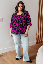 Load image into Gallery viewer, Casually Cute V-Neck Top in Magenta
