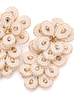 Load image into Gallery viewer, Falling Petals Earrings in Ivory
