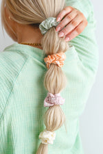 Load image into Gallery viewer, Daisy Day Hair Scrunchies
