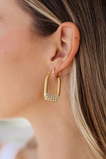Load image into Gallery viewer, Drop Drop Pearl Accent Earrings
