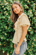 Load image into Gallery viewer, Folksong Floral Top in Yellow
