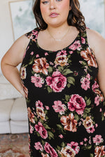 Load image into Gallery viewer, Fortuitous in Floral Maxi Dress
