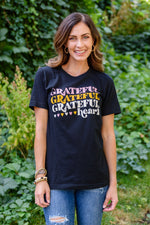 Load image into Gallery viewer, Grateful Heart Graphic T-Shirt In Black
