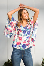 Load image into Gallery viewer, Hello There Floral Top
