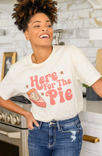 Load image into Gallery viewer, Here For The Pie Graphic T-Shirt In Cream
