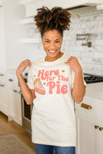 Load image into Gallery viewer, Here For The Pie Graphic T-Shirt In Cream
