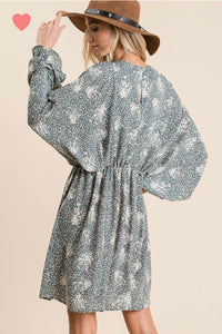 Sage/Ivory Geo Printed Woven Midi Dress