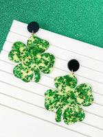 Load image into Gallery viewer, PREORDER: Clear Resin Confetti Clover Dangle Earrings

