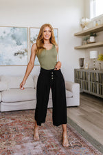 Load image into Gallery viewer, Modern Classic Wide Leg Crop Pants in Black
