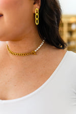 Load image into Gallery viewer, Pearl Moments Necklace
