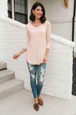 Load image into Gallery viewer, Perfect V Neck in Blush
