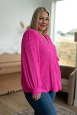 Load image into Gallery viewer, Very Refined V-Neck Blouse
