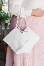Load image into Gallery viewer, Woven Tote in White
