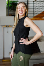 Load image into Gallery viewer, Zone In Workout Top in Black
